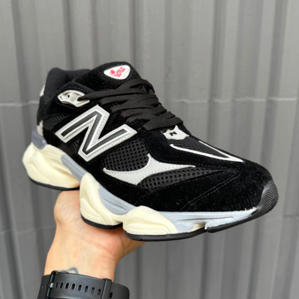 New Balance 9060 - Preto Off