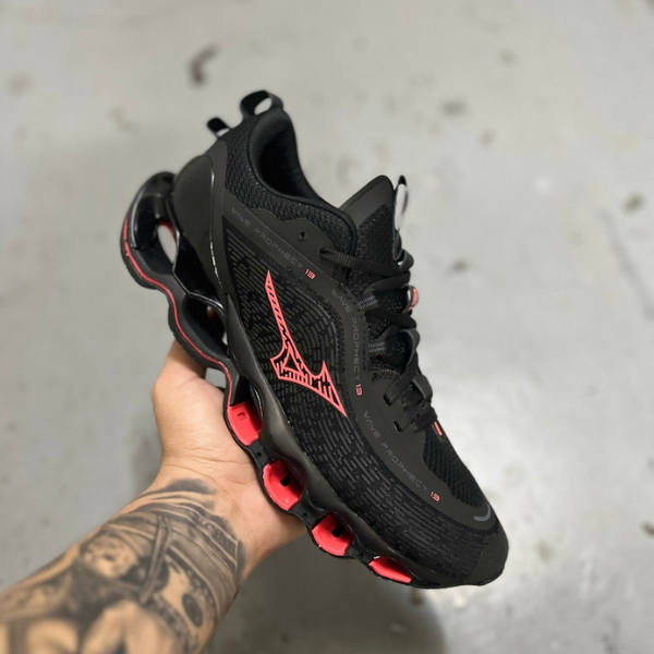 Mizuno Wave Prophecy 13 - Preto/ Vermelho
