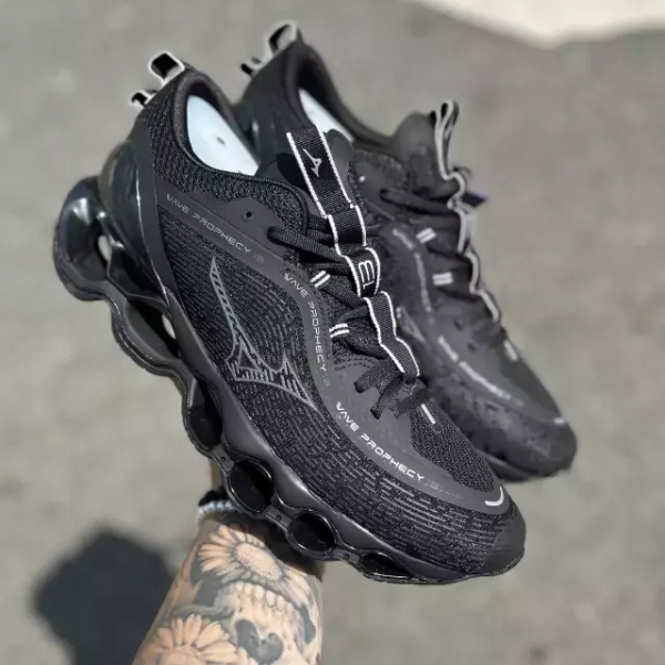 Mizuno Wave Prophecy 13 - Preto